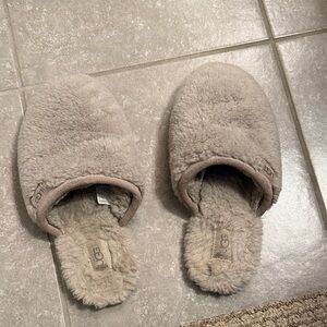 UGG Soft Gray Slippers